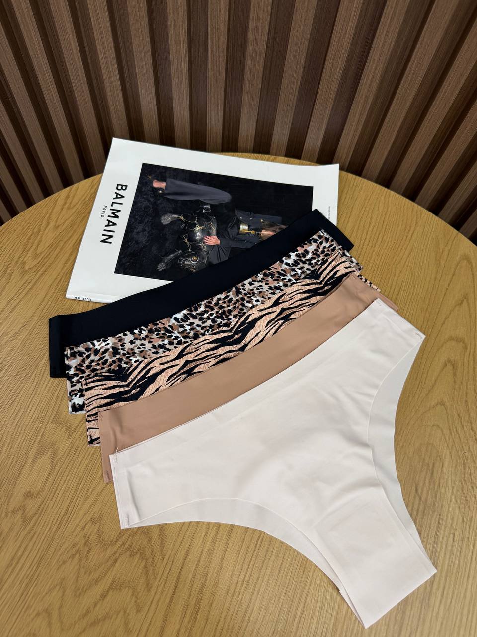 Бразильяни безшовні тигрові