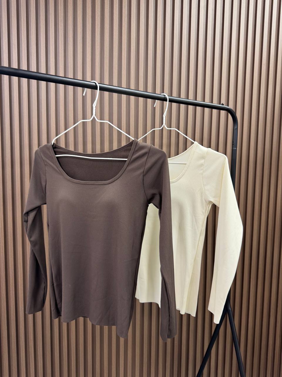 Утеплений лонг з вшитими чашками