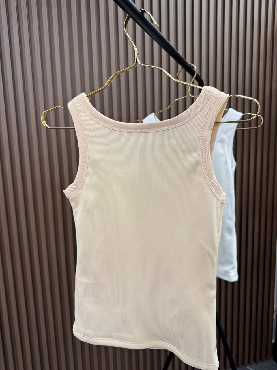 Утеплена майка в рубчик