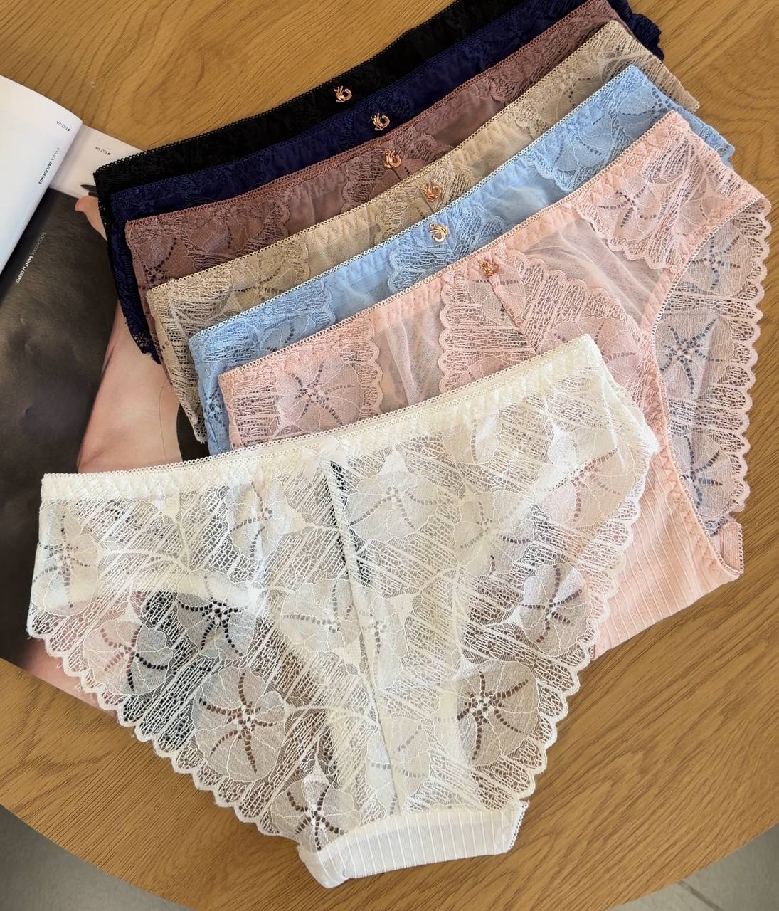 Сліпи позаду з Бантиком