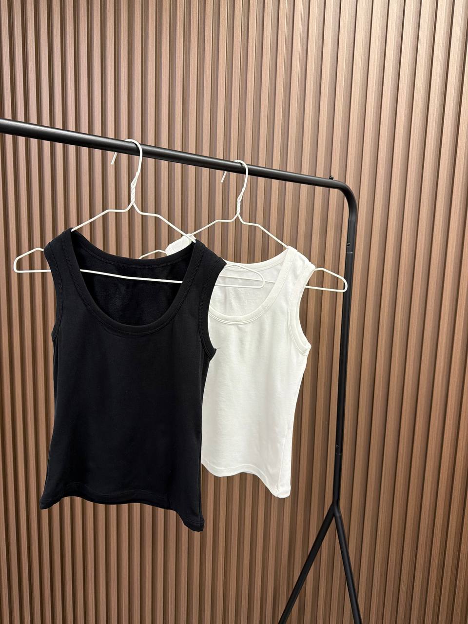 Утеплена майка на флісі з окантовкою