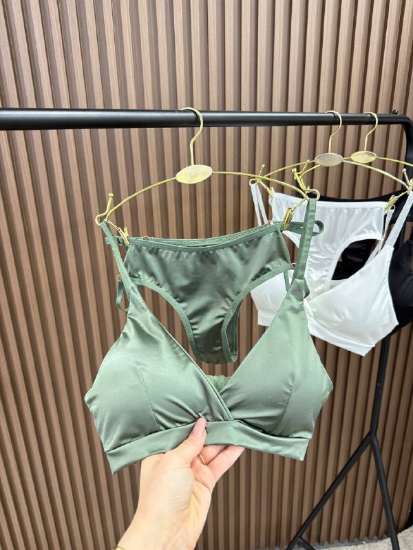 Комплект шовковий