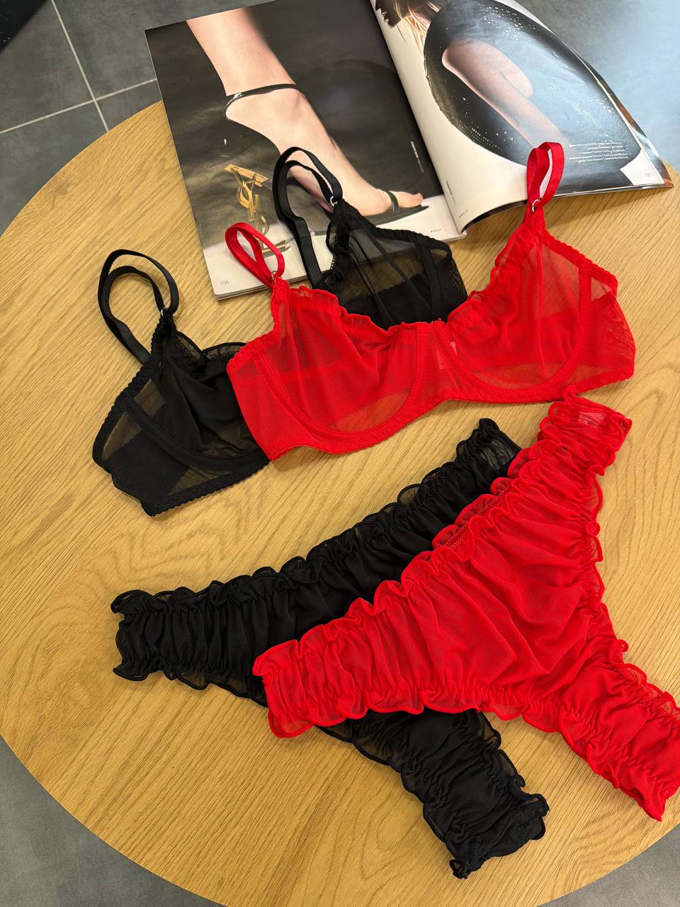 Комплект спокусливий