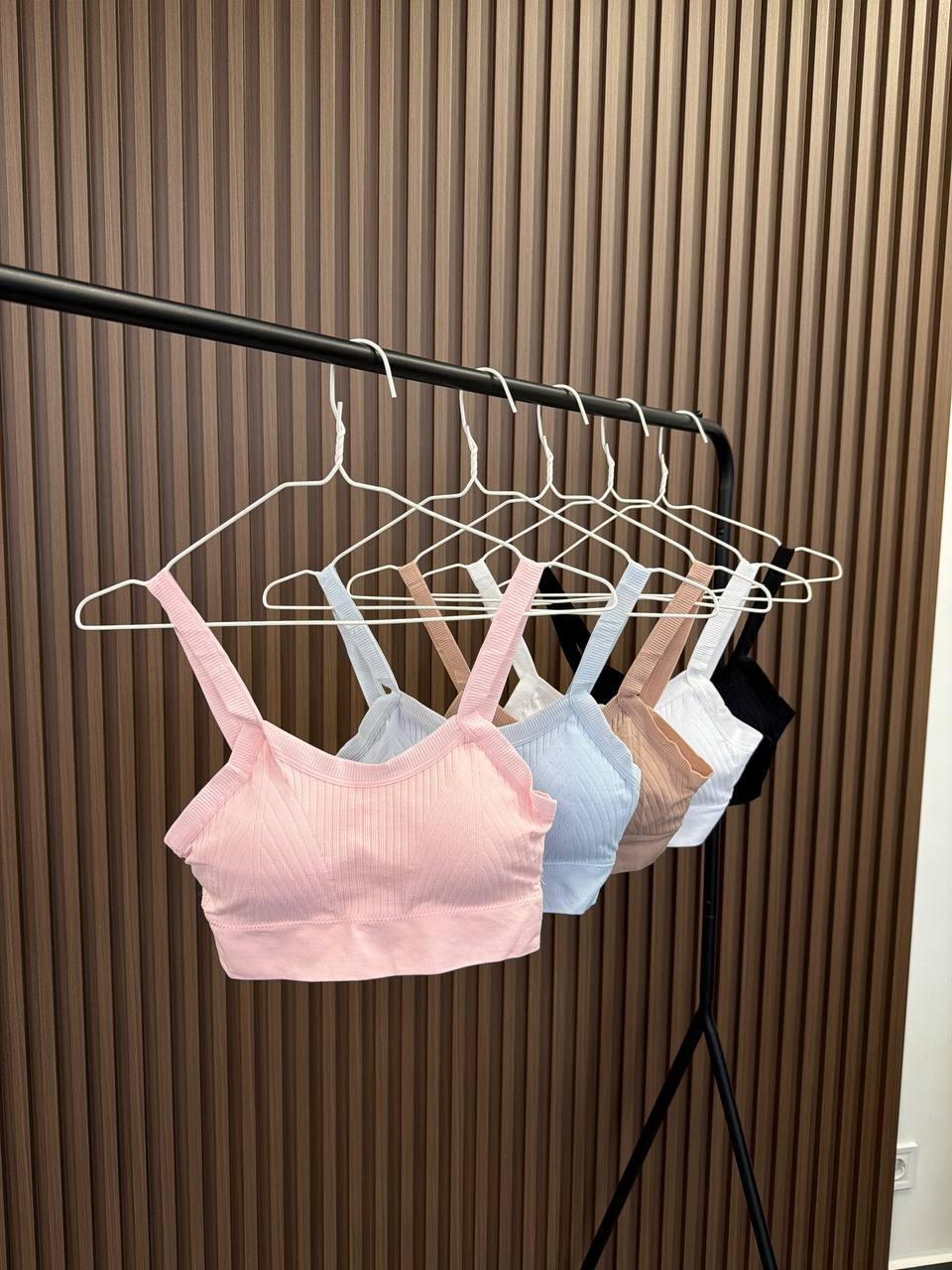 Топ базовий брак розпродаж