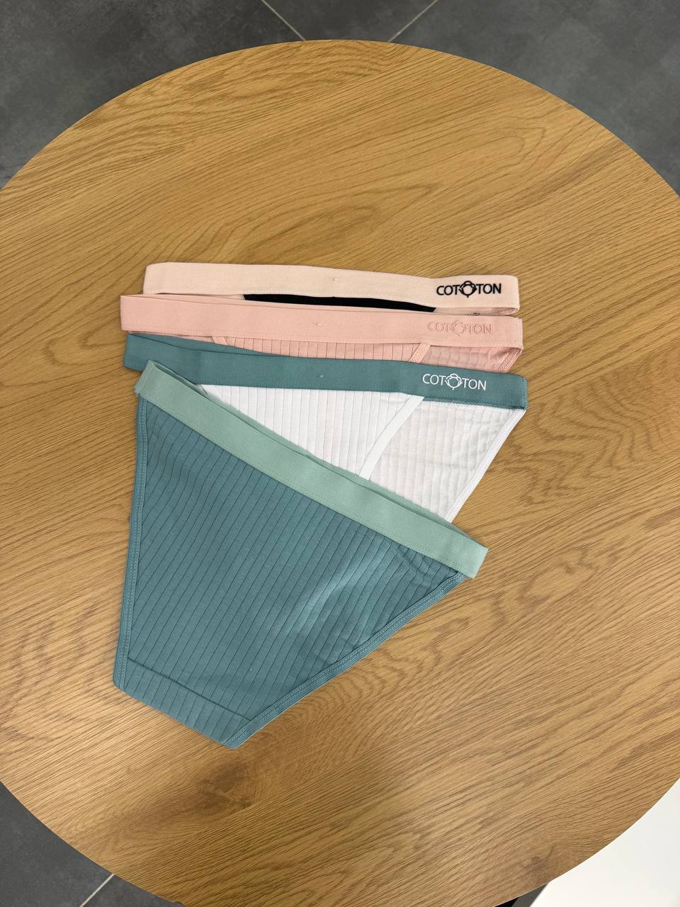 Сліпи Dyana Intimates