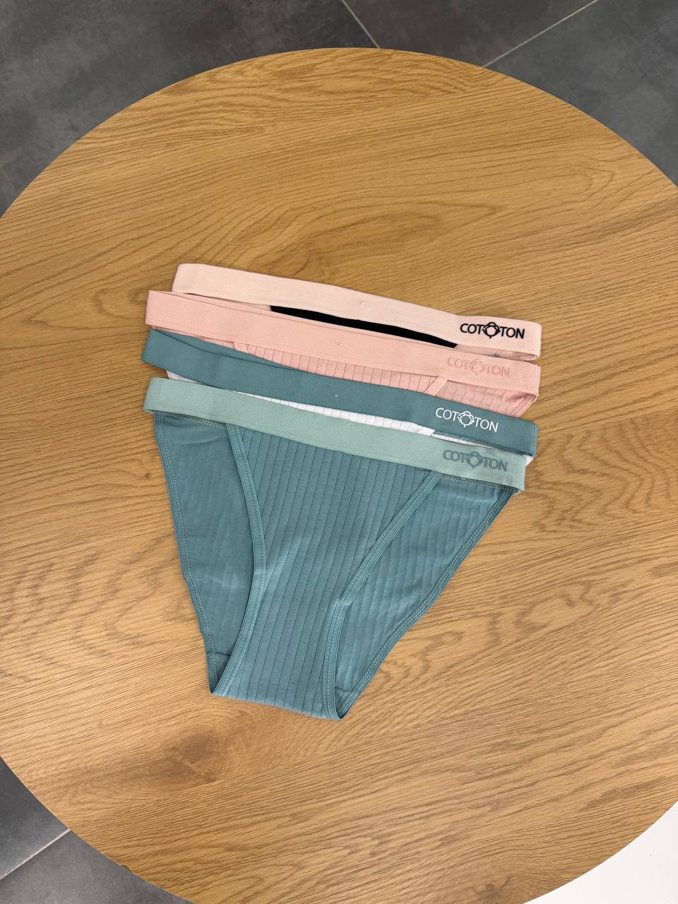 Сліпи Dyana Intimates