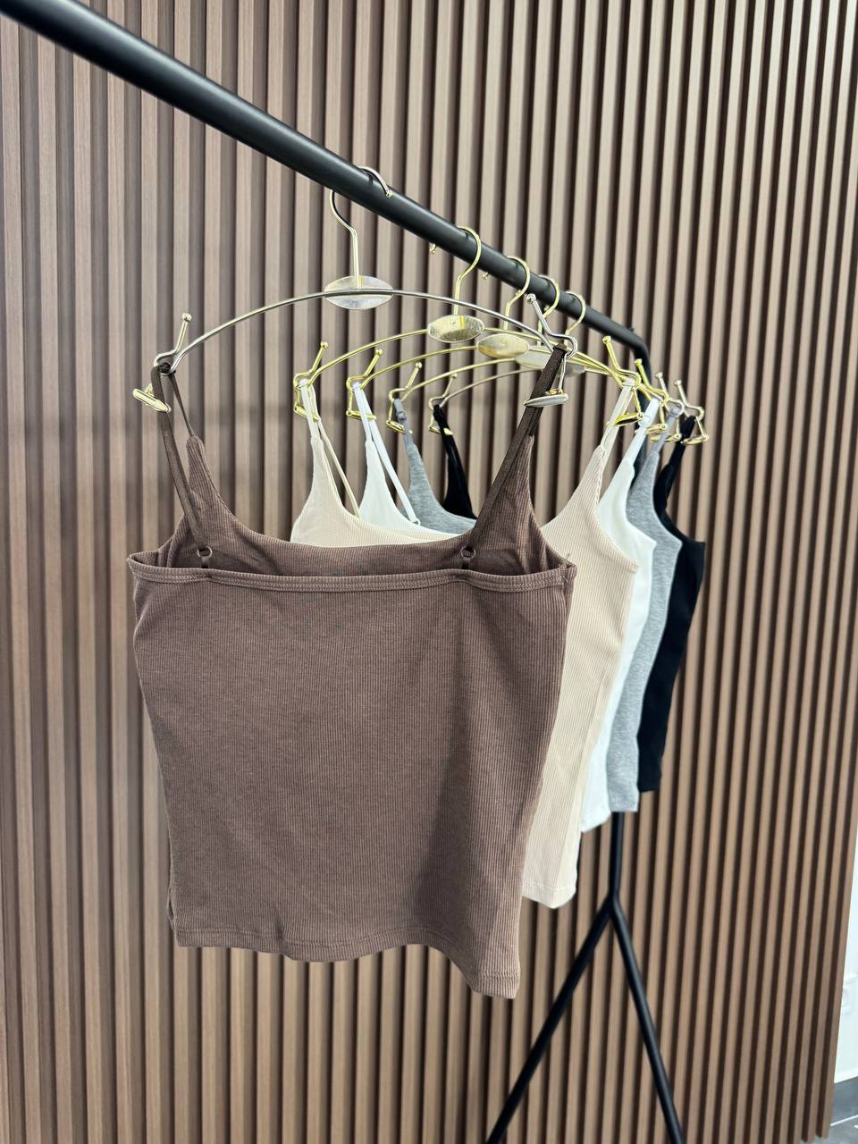 Топ маєчка Дана