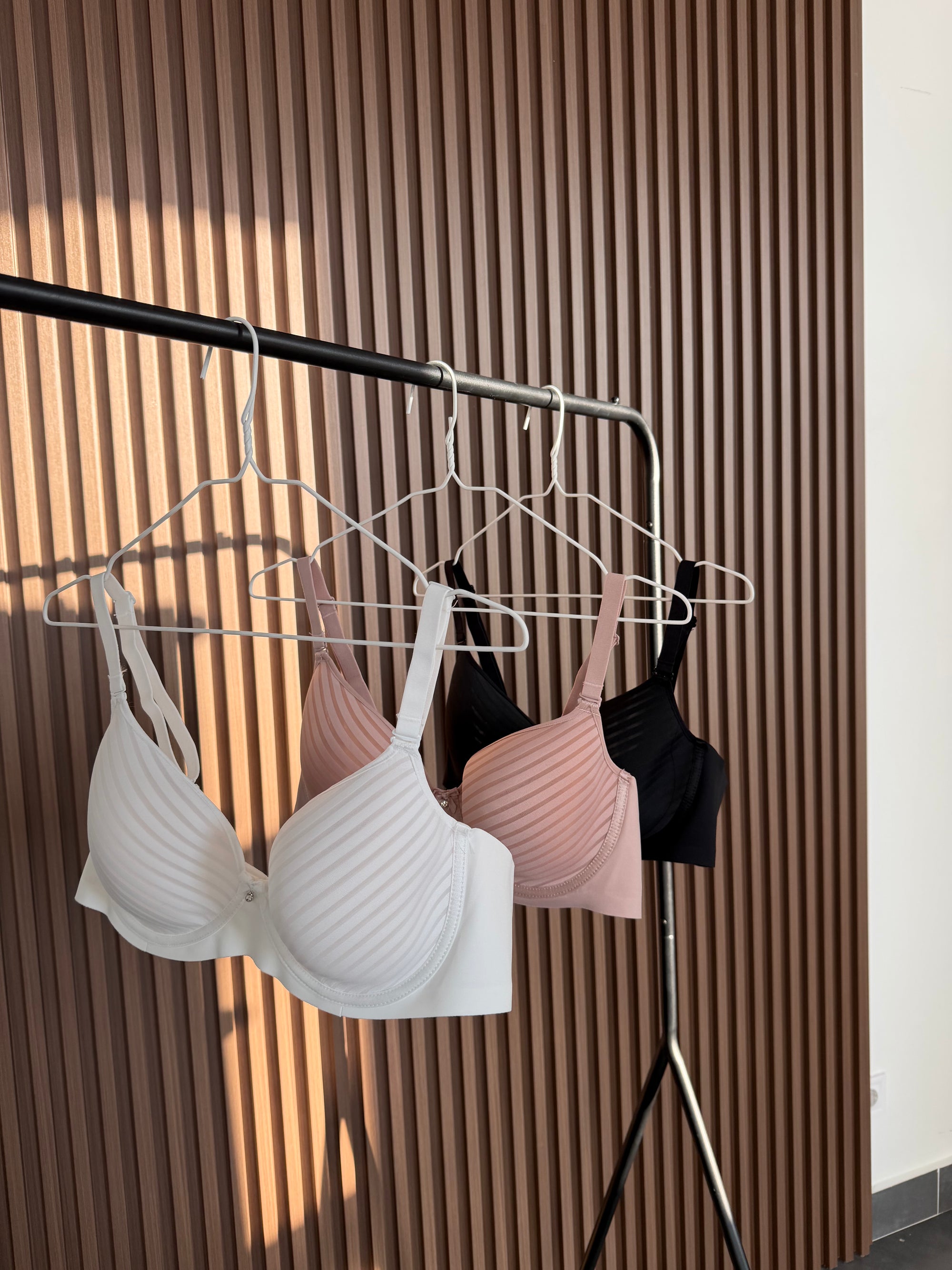 Бюстгальтер дихаючий