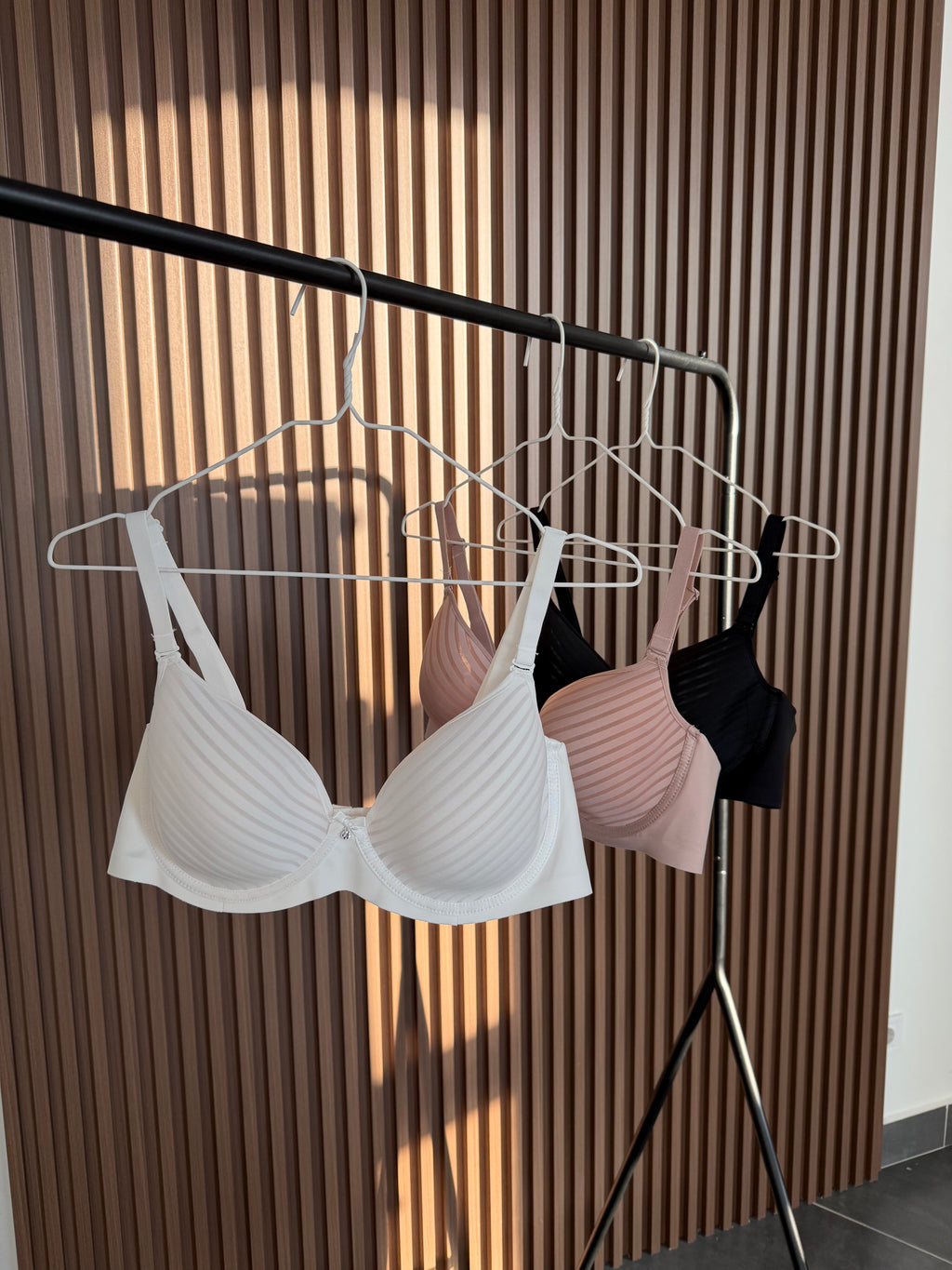 Бюстгальтер дихаючий