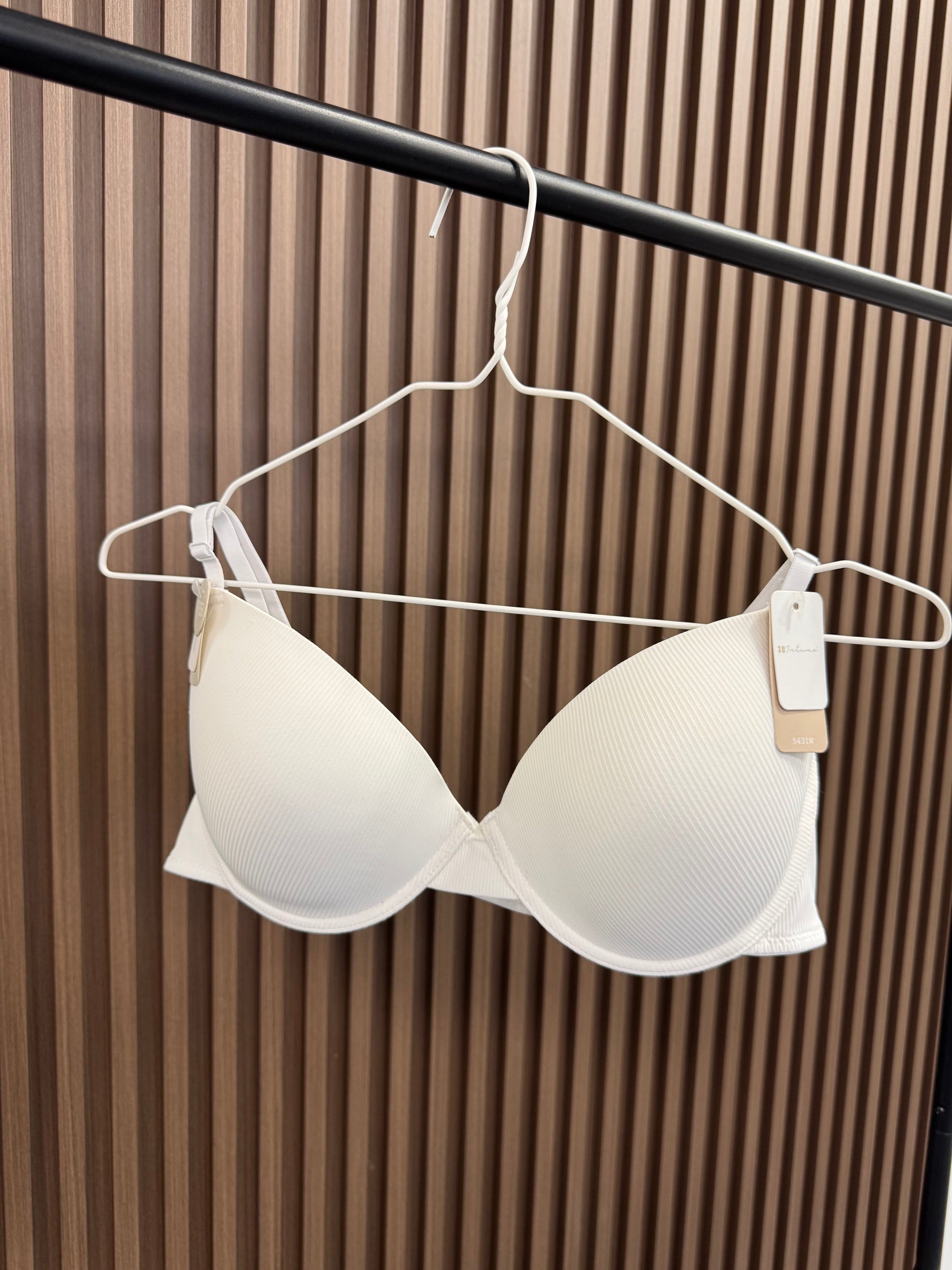 Бюст вигнутий з кісточкою брак розпродаж