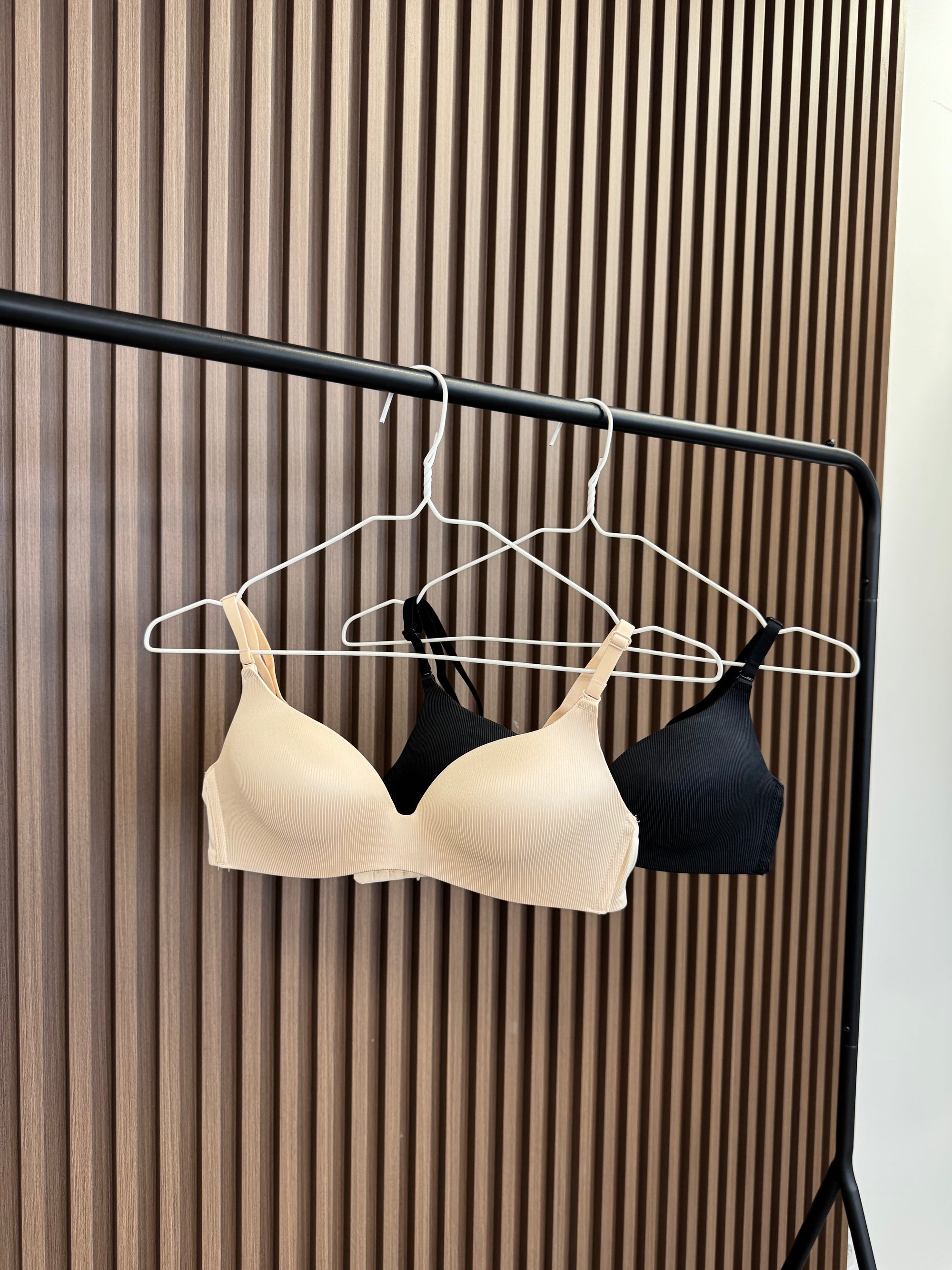 Бюстгальтер Гладкий