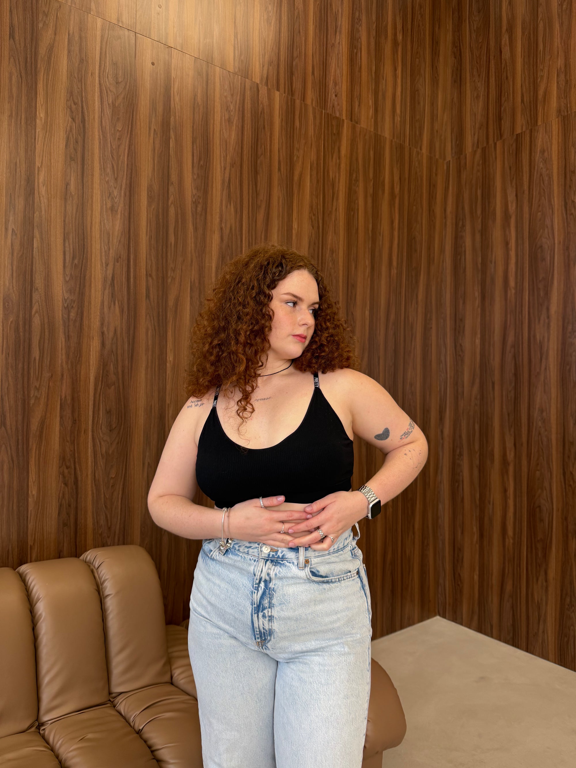 Топ базовий в рубчик на тонких бретелях