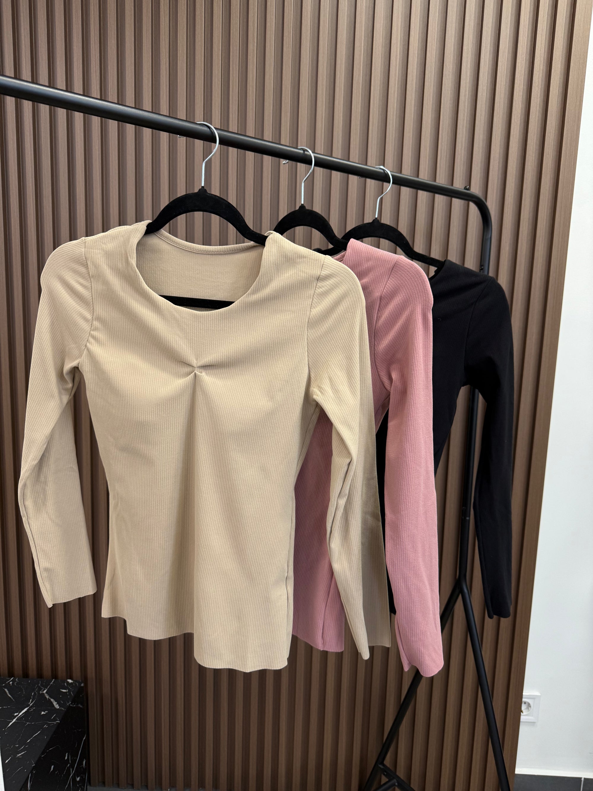 Лонг в рубчик з вставними чашками