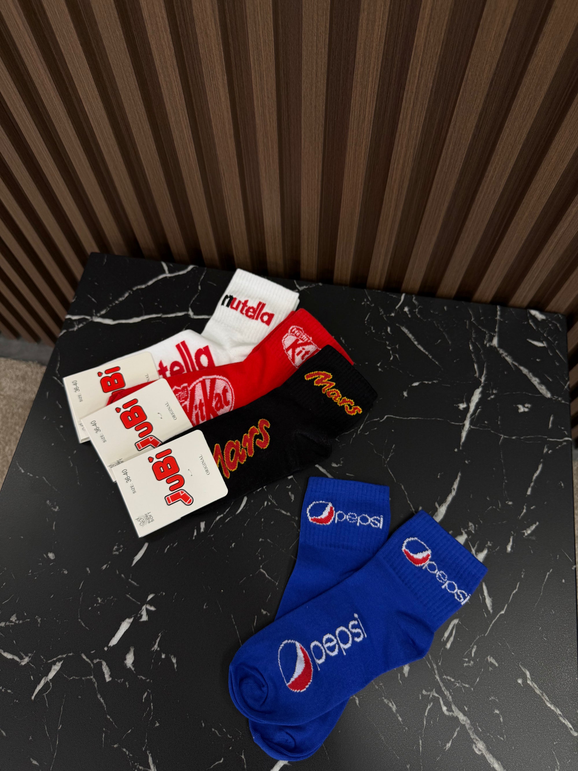 Шкарпетки з принтами