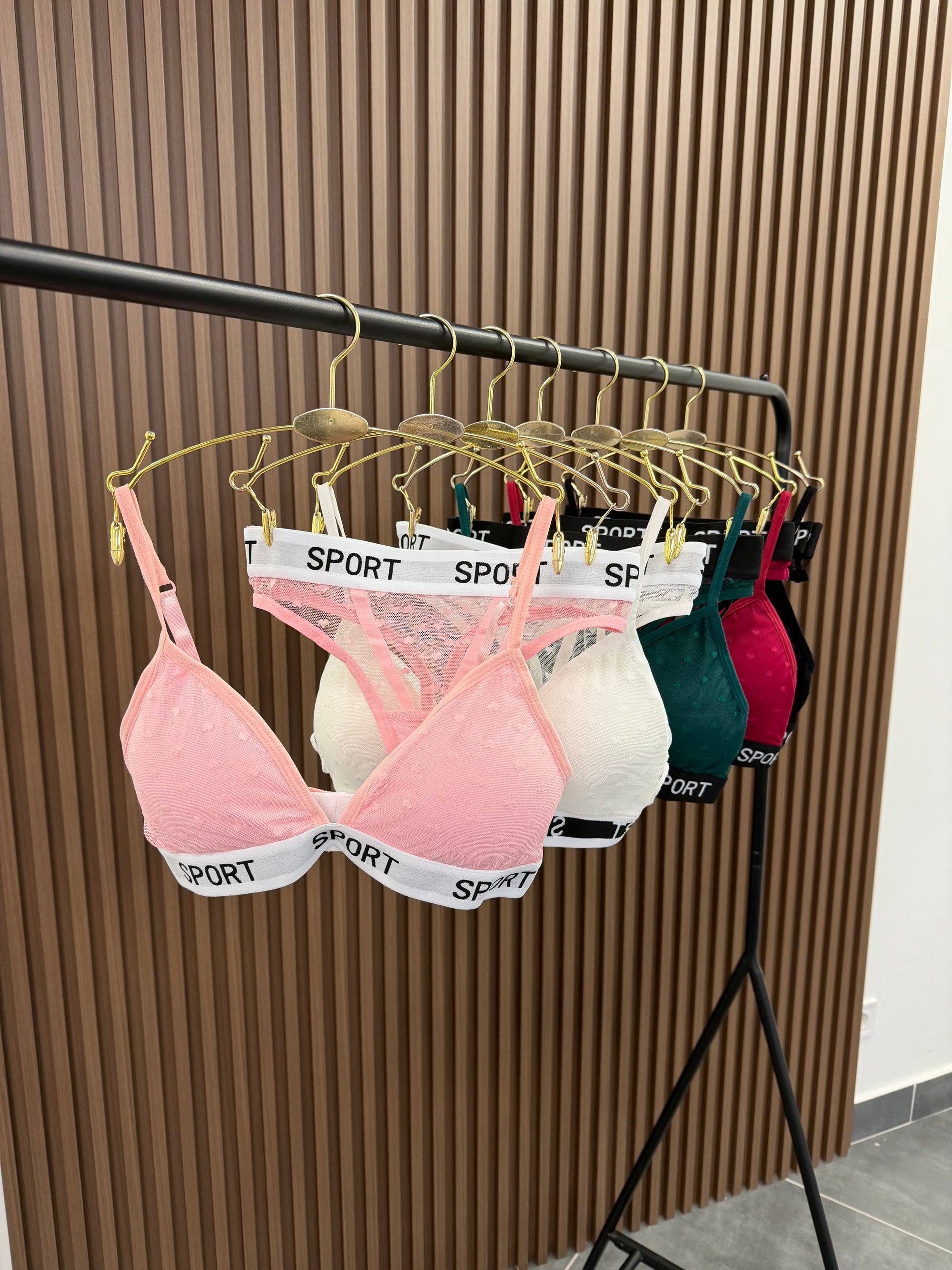 Сітчастий комплект білизни