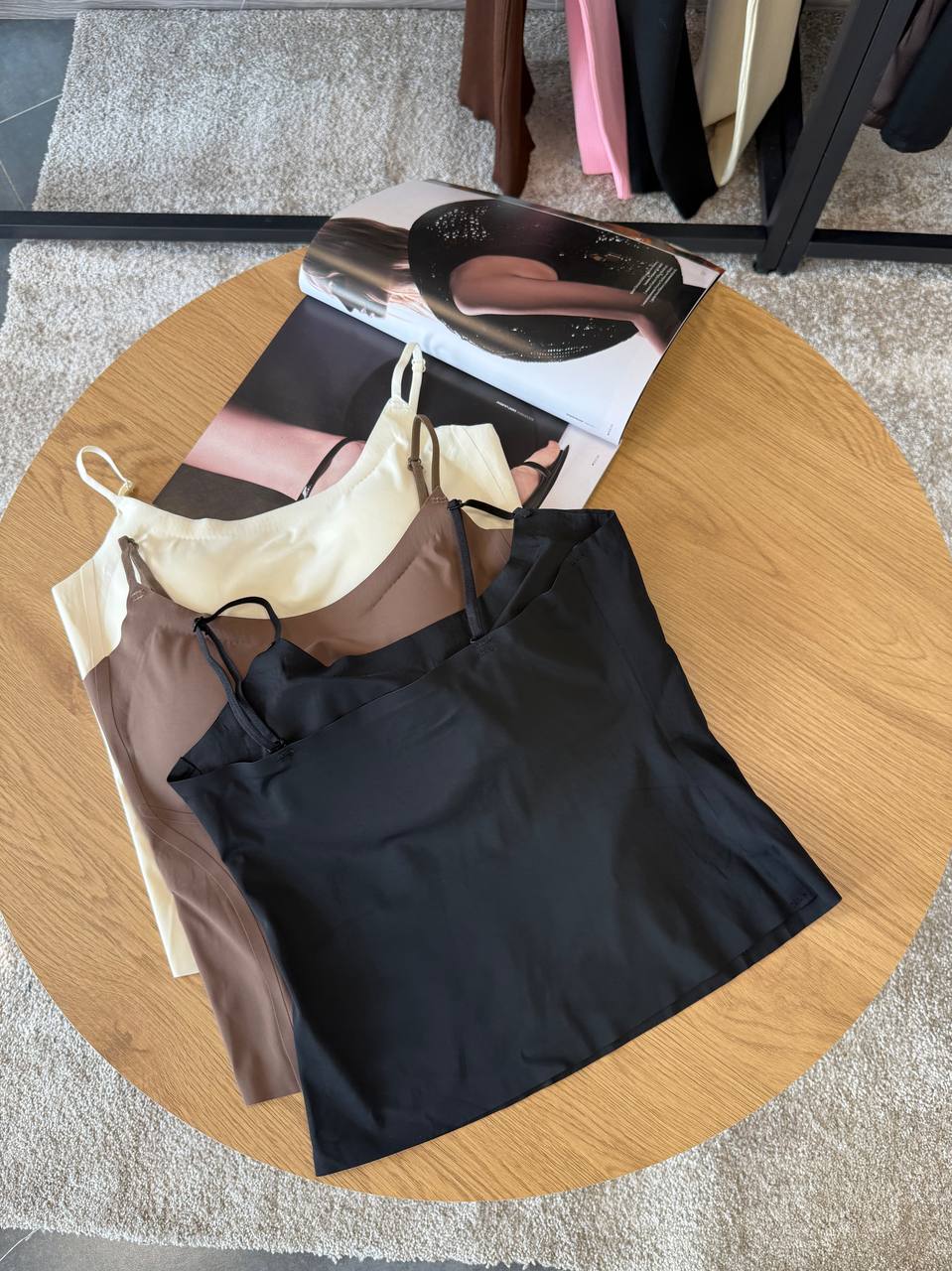 Безшовна маєчка розпродаж